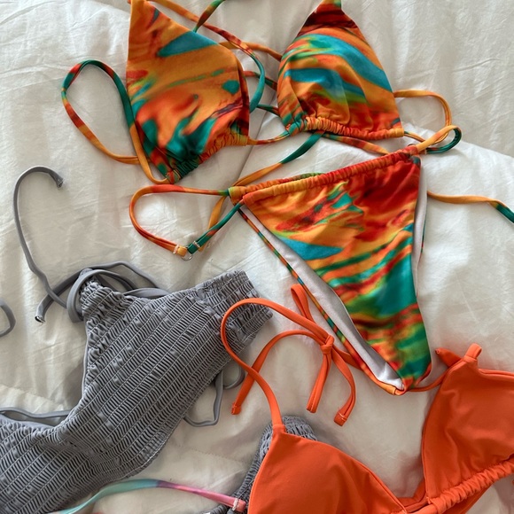 Bikini bundle - Picture 4 of 4